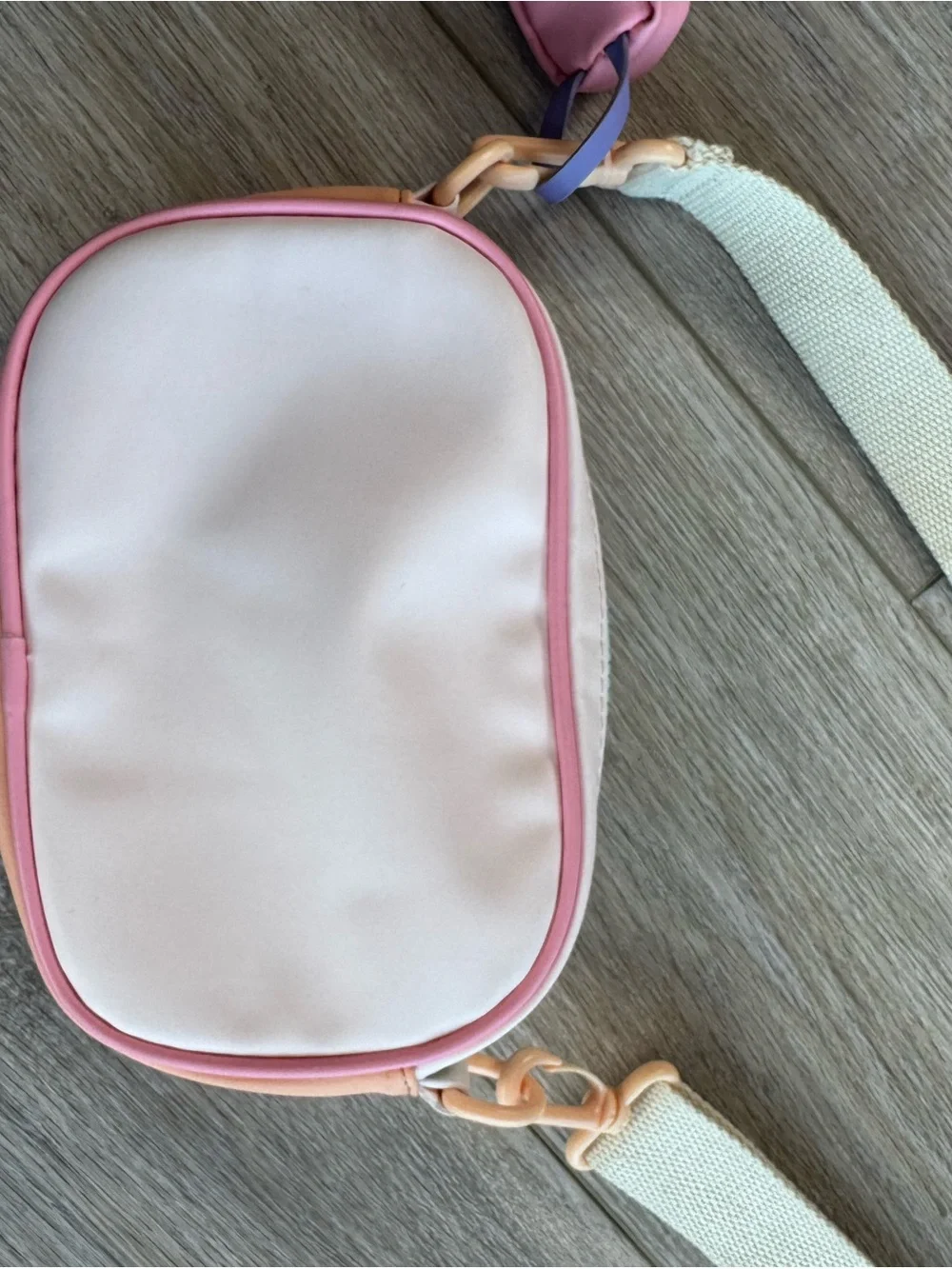 Zara soft pastel